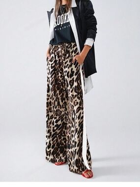 Leopard Print Wide-Leg Pants with Side Stripe - Beige/Black